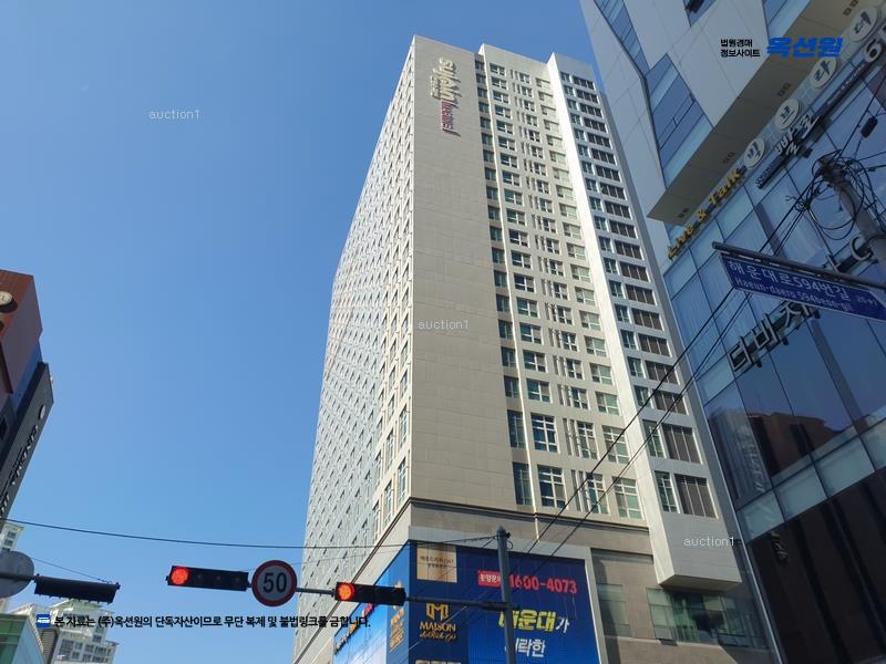 2025타경315 부산광역시 해운대구 해운대로570번길 17, 한양수자인마린오피스텔 9층 913호 오피스텔[계약16평형] 경매 이미지
