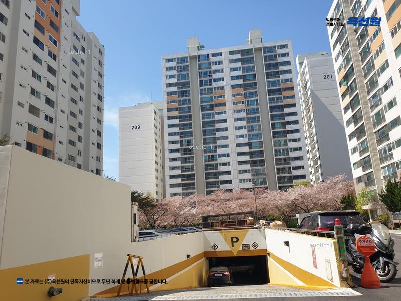 2025타경3174 부산광역시 사하구 하신번영로 233, 가락타운아파트 209동 2층 204호 아파트[공급44평형] 경매 이미지