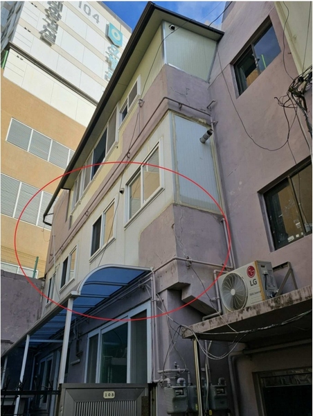 2025타경14 부산광역시 사하구 감천로89번길 30, 신항도주택 2층 205호 다세대(빌라)[공급13평형] 경매 이미지