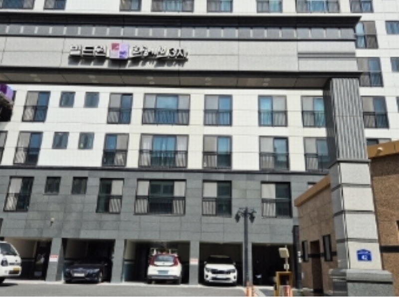 2024타경35730 경상북도 포항시 북구 중흥로241번길 42, 빌드원르헤브3차아파트 7층 705호 아파트 경매 이미지