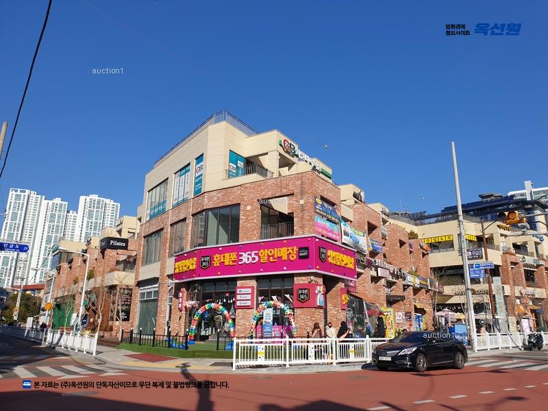 2024타경6266 부산광역시 연제구 신금로 25, 노블레스스퀘어 1층 151호 근린상가 경매 이미지