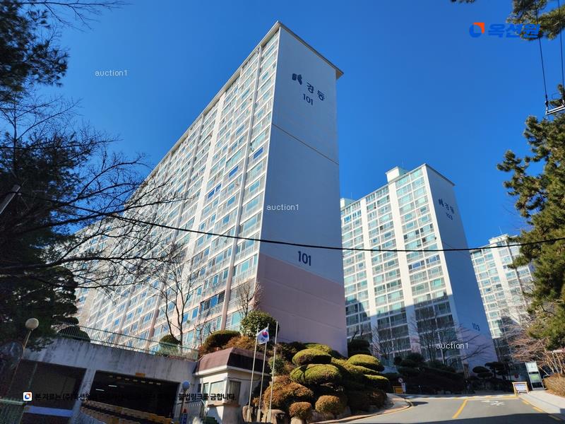 2025타경21659 부산광역시 금정구 청룡예전로 74, 경동아파트 101동 17층 1703호 아파트[공급65평형] 경매 이미지