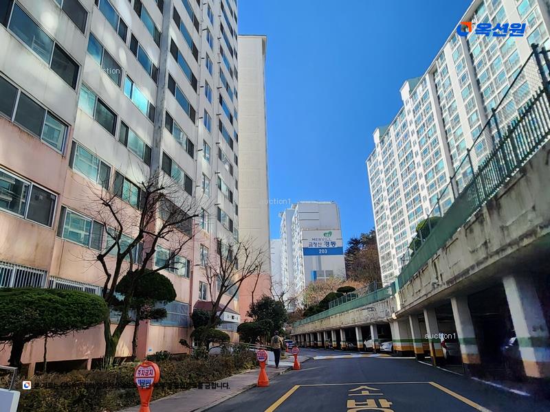 2025타경21659 부산광역시 금정구 청룡예전로 74, 경동아파트 101동 17층 1703호 아파트[공급65평형] 경매 이미지
