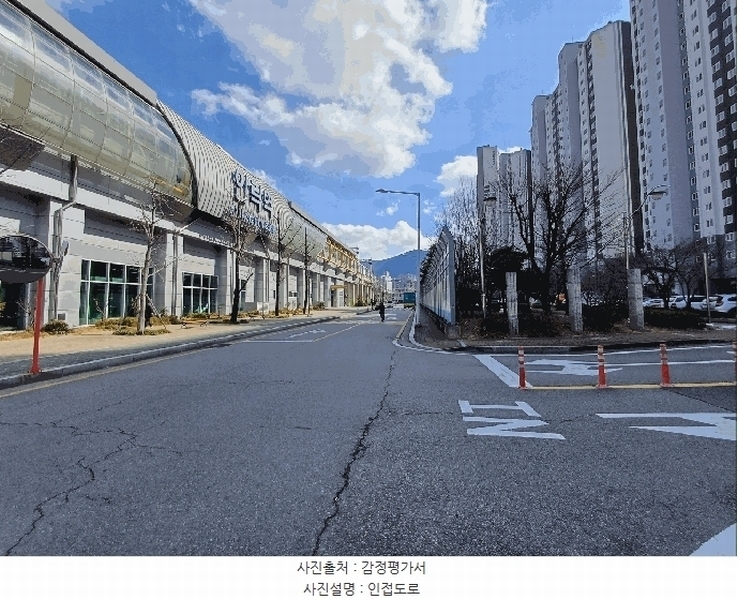 2025타경21567 부산광역시 동래구 안남로 79, 강변뜨란채 103동 2층 201호 아파트[공급34평형] 경매 이미지