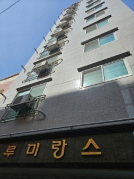 2024타경1339 부산광역시 동래구 여고북로23번길 37, 루미랑스 10층 1001호 다세대(빌라) 경매 이미지