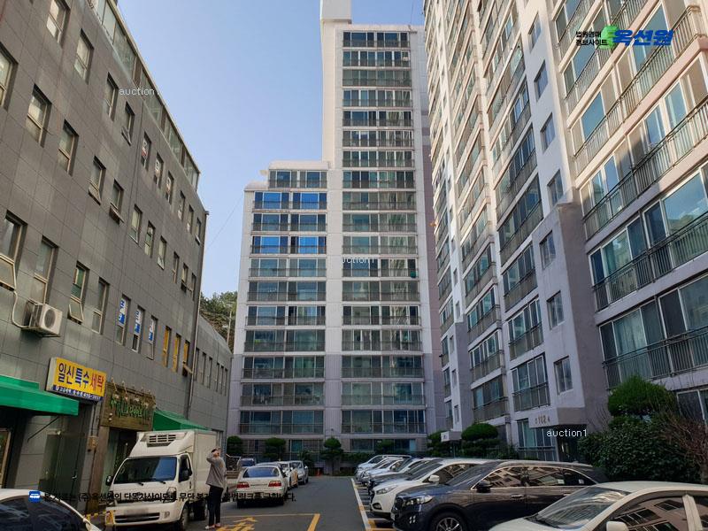 2024타경51297 부산광역시 영도구 조내기로 33, 일신마리나타운 1동 7층 702호 아파트[공급43평형] 경매 이미지