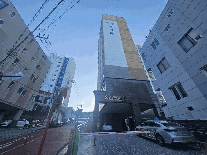 2025타경20818 부산광역시 영도구 태종로 390, 유안펠리체 13층 1304호 오피스텔[계약28평형] 경매 이미지