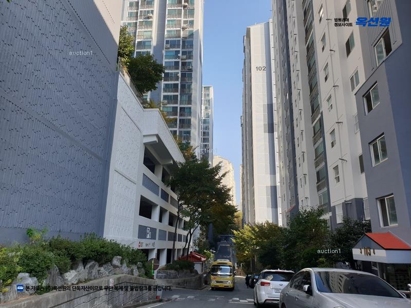 2025타경21600 부산광역시 동래구 쇠미로81번길 33, 한신아파트 108동 4층 402호 아파트[공급46평형] 경매 이미지
