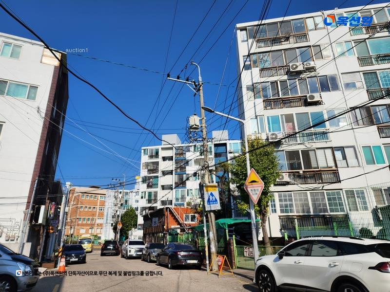 2025타경21748 부산광역시 동래구 온천천로431번길 42, 한성기린맨션 2동 4층 411호 아파트[공급17평형] 경매 이미지