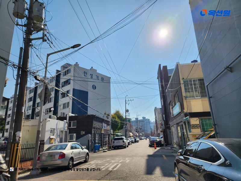2025타경21748 부산광역시 동래구 온천천로431번길 42, 한성기린맨션 2동 4층 411호 아파트[공급17평형] 경매 이미지