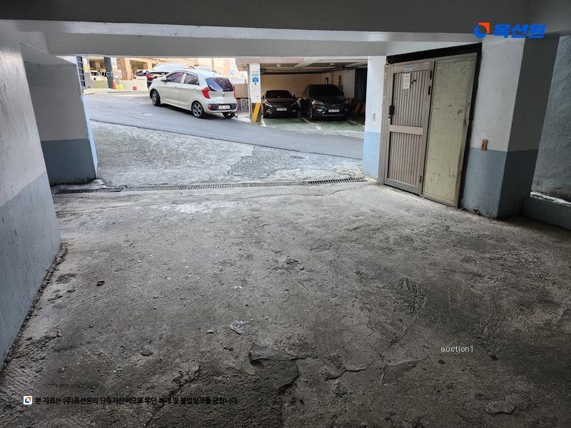 2025타경21332 부산광역시 부산진구 엄광로248번길 11, 세모빌라 101 4층 401호 다세대(빌라)[공급20평형] 경매 이미지