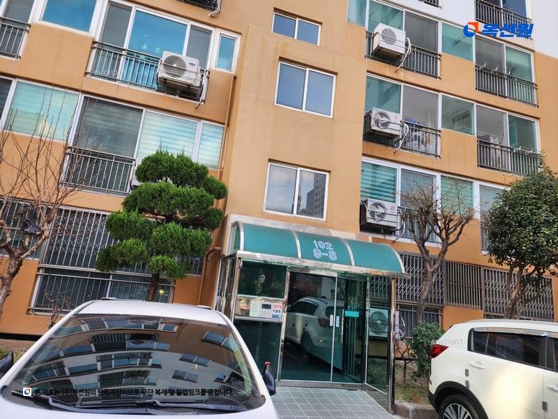 2025타경21451 부산광역시 연제구 거제천로230번길 53, 연산센터빌 14층 1408호 아파트[공급31평형] 경매 이미지