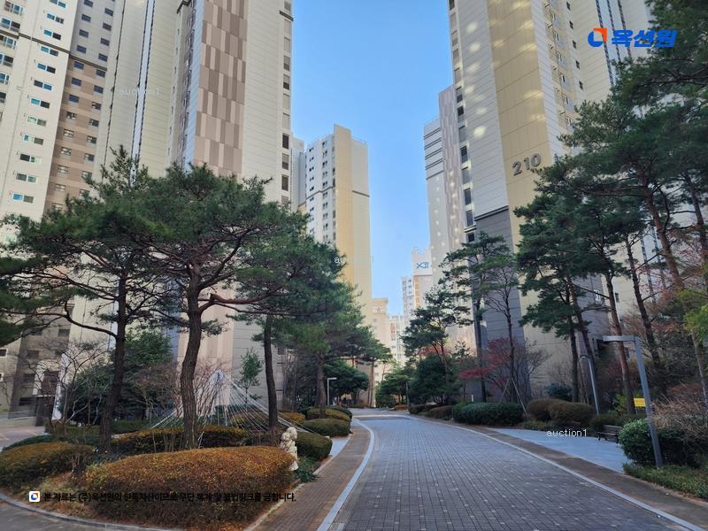 2025타경21537 부산광역시 부산진구 초연로 11, 연지자이2차아파트 211동 11층 1102호 아파트[공급49평형] 경매 이미지