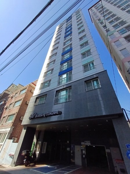 2024타경51907 부산광역시 동래구 차밭골로21번길 14, 더블레싱동래 14층 1401호 오피스텔 경매 이미지