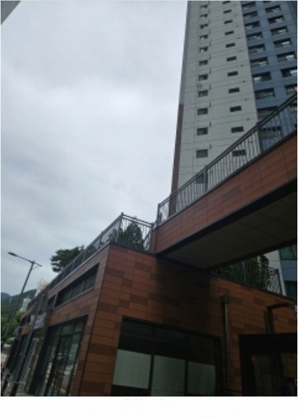 2024타경57790 부산광역시 동래구 종합운동장로40번길 8, 아시아드코오롱하늘채(사직동) 103동 1층 111호 근린상가 경매 이미지