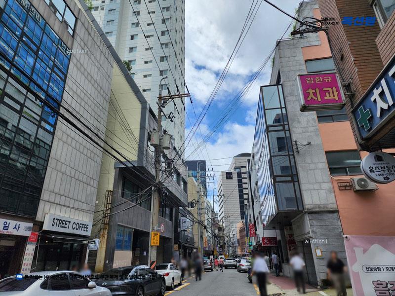 2024타경62242 부산광역시 중구 충장대로9번길 20-1, 엘스퀘어 1동 9층 901호 아파트[공급25평형] 경매 이미지