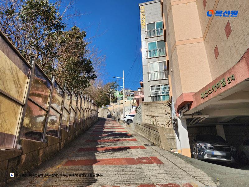 2024타경63535 부산광역시 동구 정공단로1번길 22, 대신스카이빌2차 3층 302호 다세대(빌라)[공급21평형] 경매 이미지