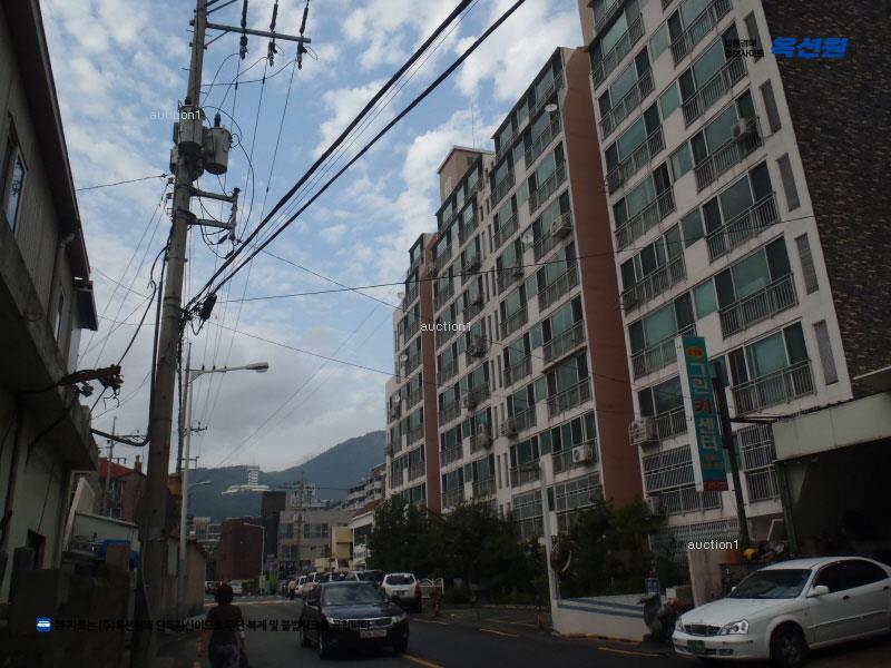 2024타경67551 부산광역시 부산진구 초읍천로108번길 56, 신화하이빌 9,10층 904호 아파트[공급20평형] 경매 이미지