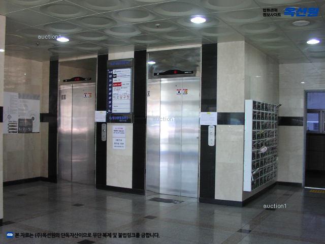 2025타경21101 부산광역시 부산진구 서전로 25, 이오스프라자 8층 801호 근린상가 경매 이미지