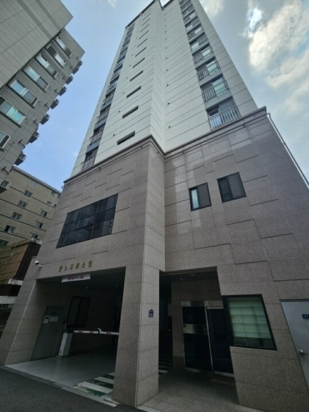 2024타경59680 부산광역시 금정구 수림로50번길 196-4, 깐느오피스텔 12층 1201호 오피스텔[계약32평형] 경매 이미지