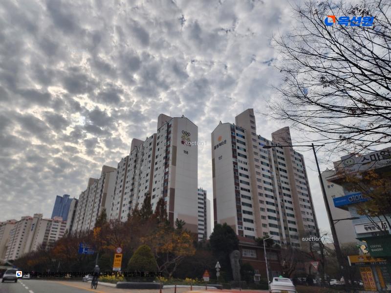 2024타경106513 부산광역시 해운대구 해운대로 428, 동부올림픽타운 104동 4층 402호 아파트[공급32평형] 경매 이미지