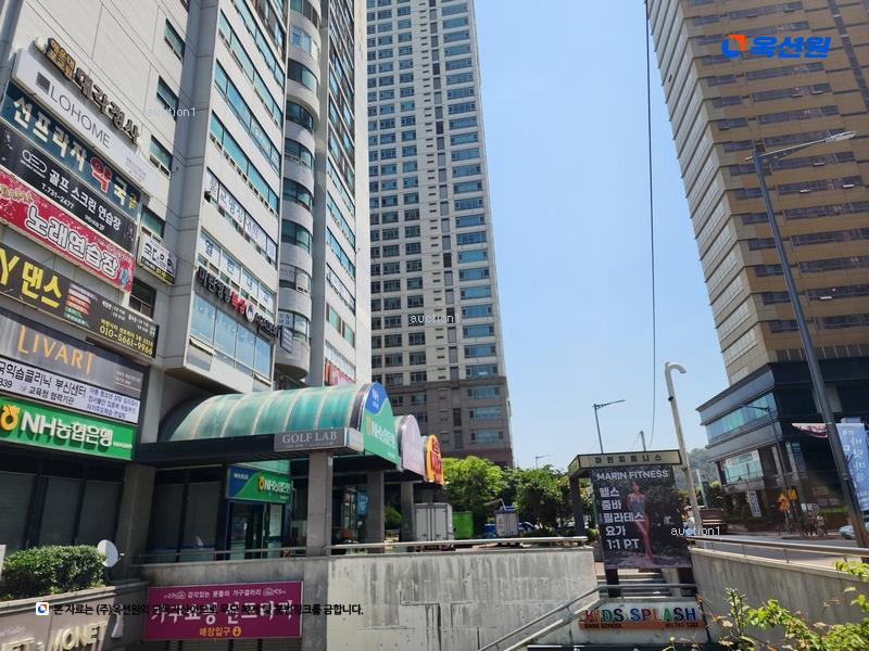 2024타경111874 부산광역시 해운대구 마린시티3로 1, 선프라자 8층 813호 오피스텔[계약44평형] 경매 이미지