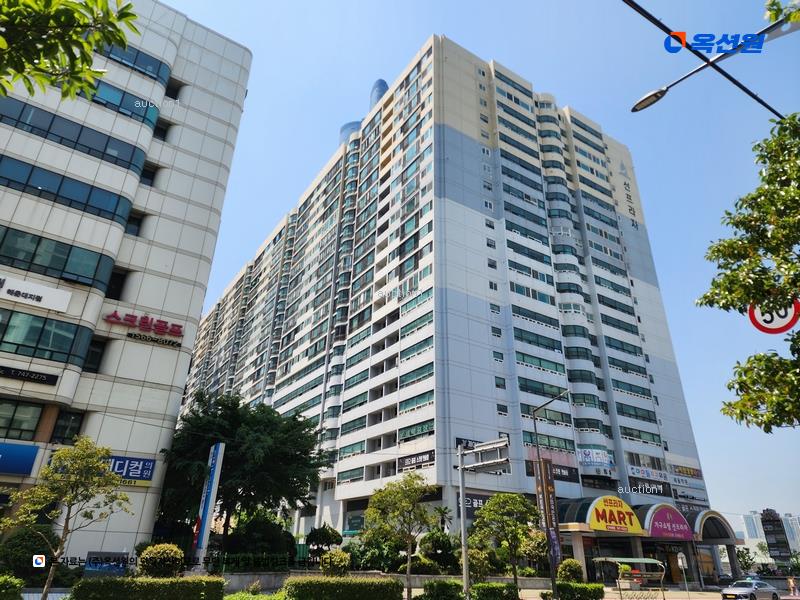 2024타경111874 부산광역시 해운대구 마린시티3로 1, 선프라자 8층 813호 오피스텔[계약44평형] 경매 이미지