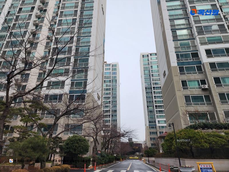 2025타경4430 부산광역시 해운대구 반여로 133부산광역시 해운대구 반○○○○, 센텀롯데캐슬아파트 113동 3층 302호센텀롯데○○ 아파트[공급47평형] 경매 이미지
