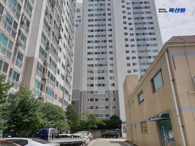 2025타경5021 부산광역시 기장군 기장읍 청강로 76부산광역시 기장군 기장읍 청○○○○, 기장우신네오빌 102동 1층 105호기장우신○○ 아파트[공급23평형] 경매 이미지