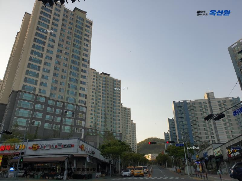 2025타경5042 부산광역시 기장군 정관읍 모전1길 9, 동일스위트3차 305동 16층 1603호 아파트[공급39평형] 경매 이미지