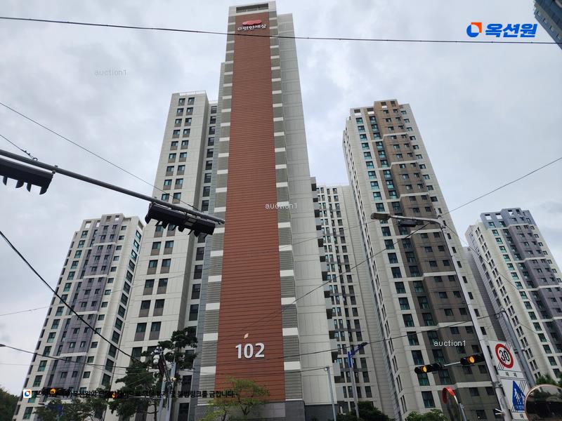 2025타경5192 부산광역시 수영구 광안해변로326번길 10, 이편한세상오션테라스1단지 102동 7층 702호 아파트[공급44평형] 경매 이미지