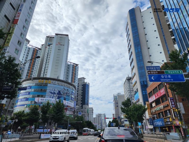 2022타경107215 부산광역시 수영구 광안로 12, 광안동에스케이뷰 101동 2층 203호 아파트[공급36평형] 경매 이미지