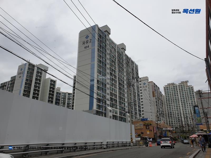 2025타경4386 부산광역시 남구 유엔로 22부산광역시 남구 유○○○○, 우암자유2차아파트 105동 4층 402호우암자유○○ 아파트[공급32평형] 경매 이미지