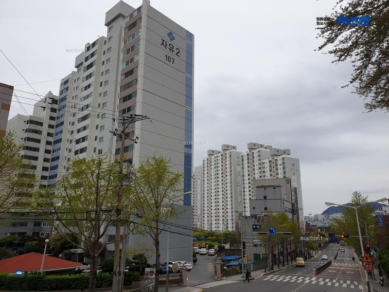 2025타경4386 부산광역시 남구 유엔로 22부산광역시 남구 유○○○○, 우암자유2차아파트 105동 4층 402호우암자유○○ 아파트[공급32평형] 경매 이미지