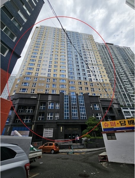 2024타경107196 부산광역시 해운대구 해운대해변로 346, 럭키골든스위트 7층 703호 아파트[공급29평형] 경매 이미지