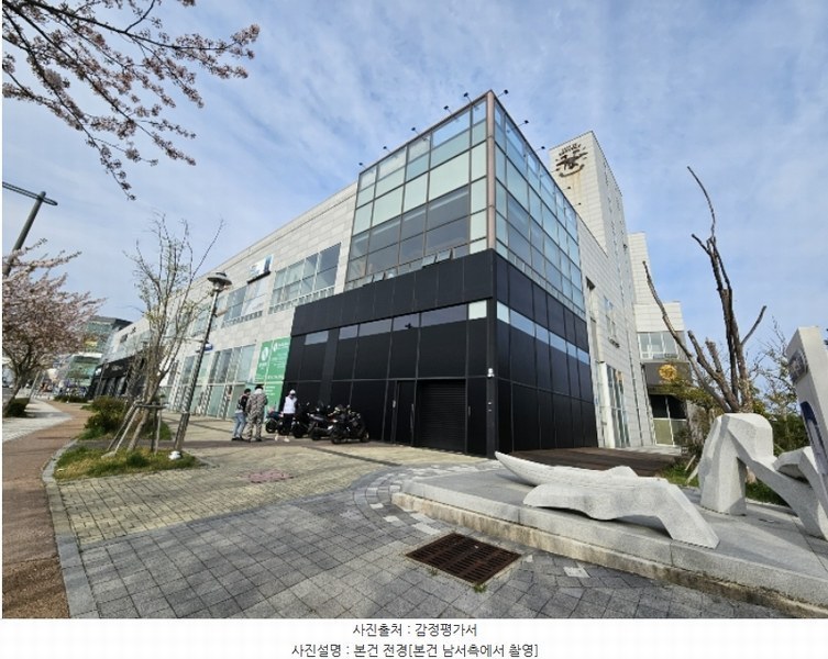 2024타경103583 부산광역시 기장군 기장읍 기장해안로 98, 오시리아스퀘어 2층 비203호외1개호 근린상가 경매 이미지