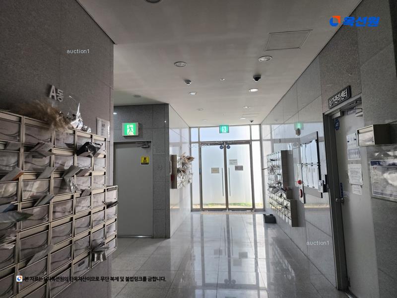 2024타경103583 부산광역시 기장군 기장읍 기장해안로 98, 오시리아스퀘어 2층 비203호외1개호 근린상가 경매 이미지