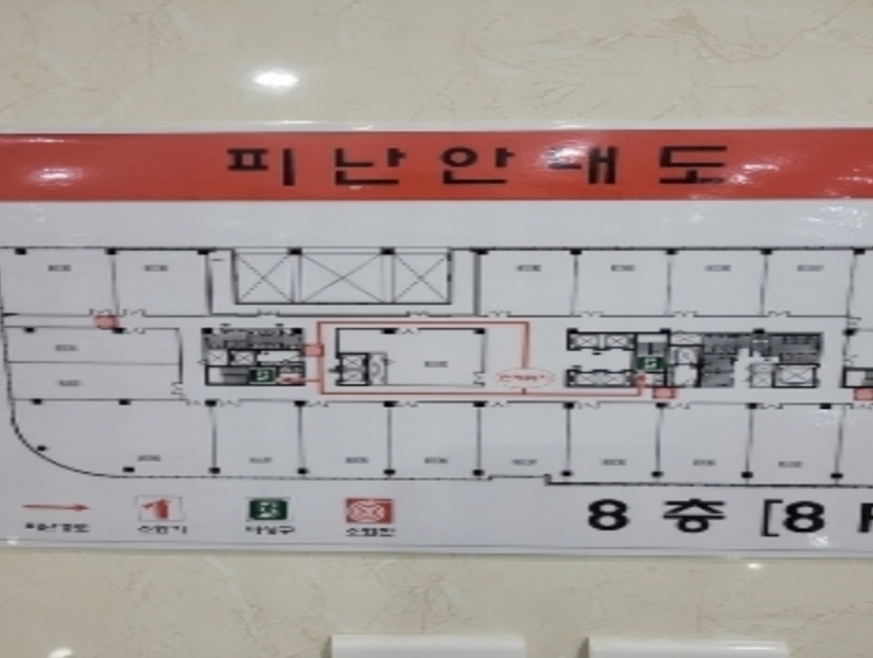 2024타경102795 부산광역시 기장군 정관읍 정관중앙로 45, 탑스퀘어 8층 816호 근린상가 경매 이미지