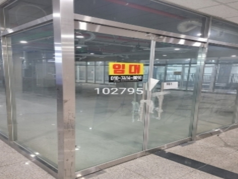 2024타경102795 부산광역시 기장군 정관읍 정관중앙로 45, 탑스퀘어 8층 816호 근린상가 경매 이미지