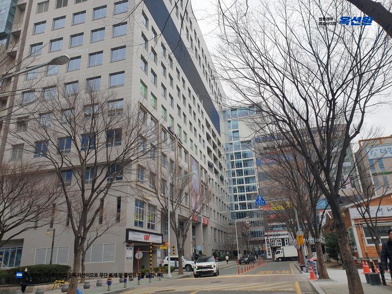 2024타경102795 부산광역시 기장군 정관읍 정관중앙로 45, 탑스퀘어 8층 816호 근린상가 경매 이미지