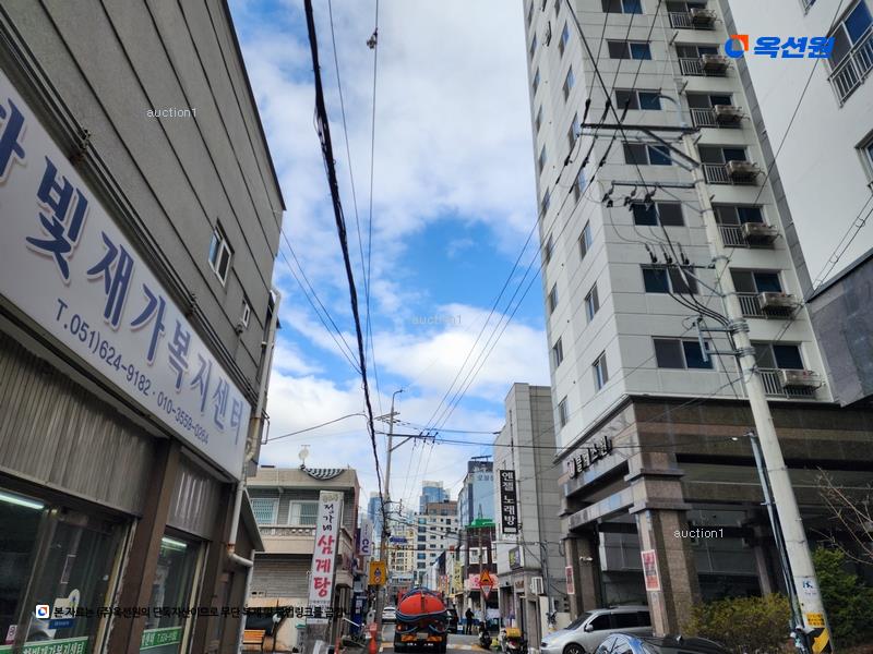 2024타경112860 부산광역시 남구 동명로131번길 26, 용호클래스원 10층 1003호 다세대(빌라)[공급16평형] 경매 이미지