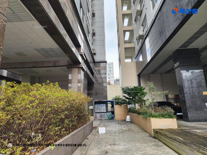2024타경112860 부산광역시 남구 동명로131번길 26, 용호클래스원 10층 1003호 다세대(빌라)[공급16평형] 경매 이미지