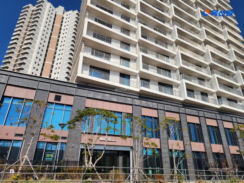 2024타경112907 부산광역시 기장군 기장읍 동부산관광7로 17, 오시리아스위첸마티에 203동 1층 203-3호 근린상가 경매 이미지