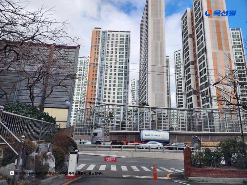2025타경4957 부산광역시 남구 신선로 490, 삼성아파트 102동 4층 405호 아파트[공급31평형] 경매 이미지