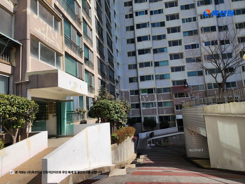 2025타경5040 부산광역시 남구 용호로269번길 90, 벽산화이트타워 5층 508호 아파트[공급31평형] 경매 이미지