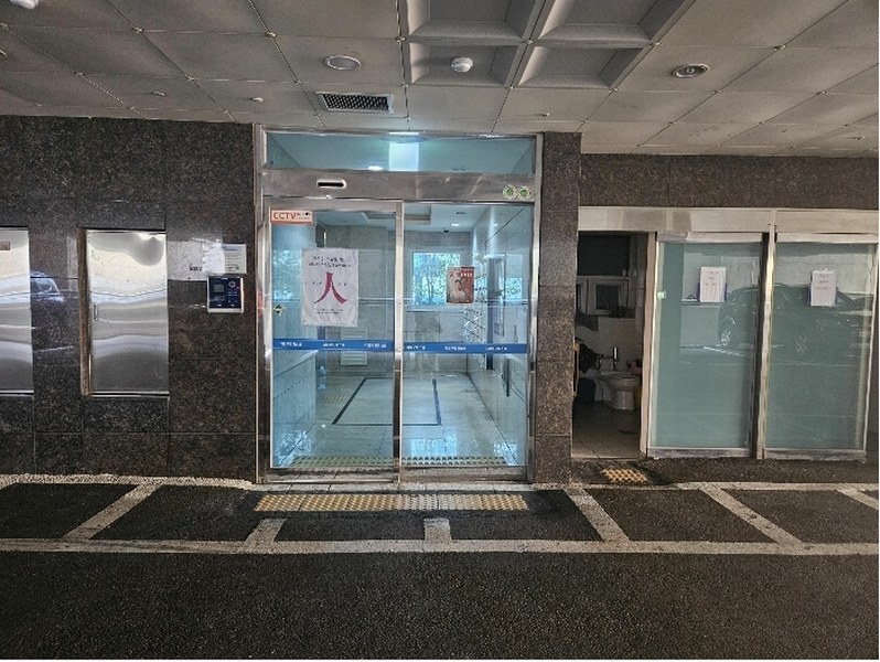 2024타경110594 부산광역시 사하구 비봉로21번길 31, 더블루오피스텔 1동 4층 403호 오피스텔[계약12평형] 경매 이미지