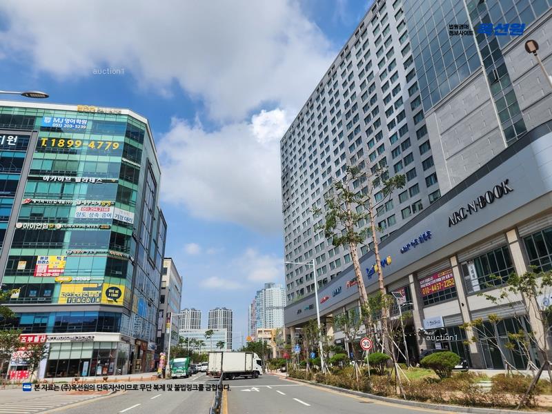 2024타경112200 부산광역시 강서구 명지국제6로 99, 부산명지 대방디엠시티 센텀오션 1차 20층 에이동 2039호 오피스텔[계약15평형] 경매 이미지