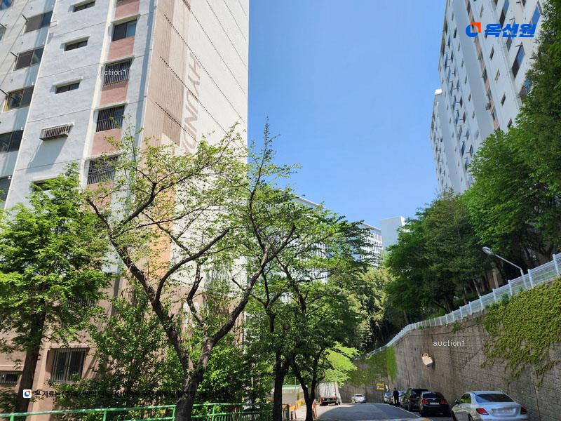 2025타경101637 부산광역시 사상구 주례로 93, 현대무지개타운 104동 12층 1202호 아파트[공급40평형] 경매 이미지