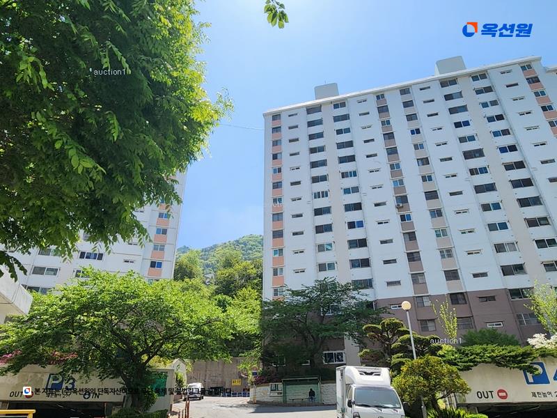 2025타경101637 부산광역시 사상구 주례로 93, 현대무지개타운 104동 12층 1202호 아파트[공급40평형] 경매 이미지