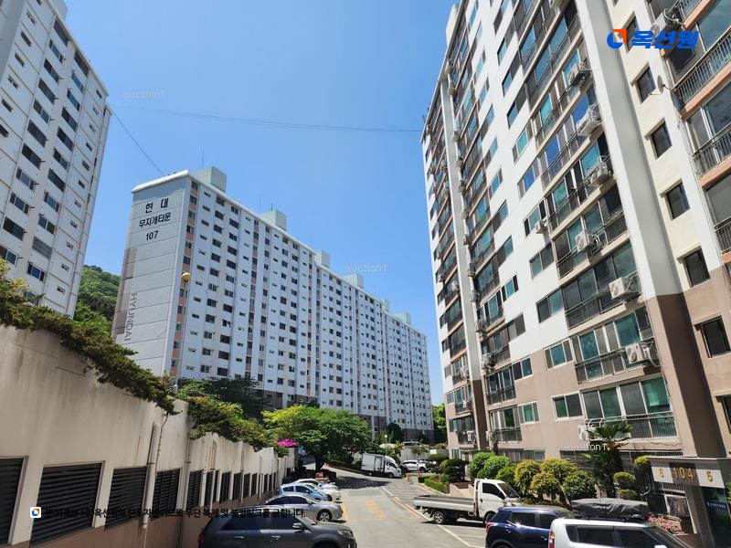 2025타경101637 부산광역시 사상구 주례로 93, 현대무지개타운 104동 12층 1202호 아파트[공급40평형] 경매 이미지